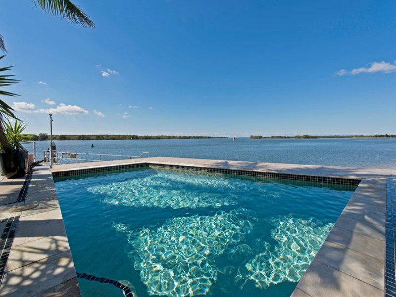 36 Esplanade, Jacobs Well QLD 4208