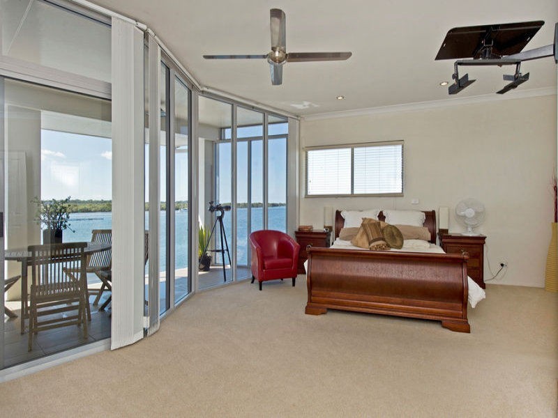 36 Esplanade, Jacobs Well QLD 4208