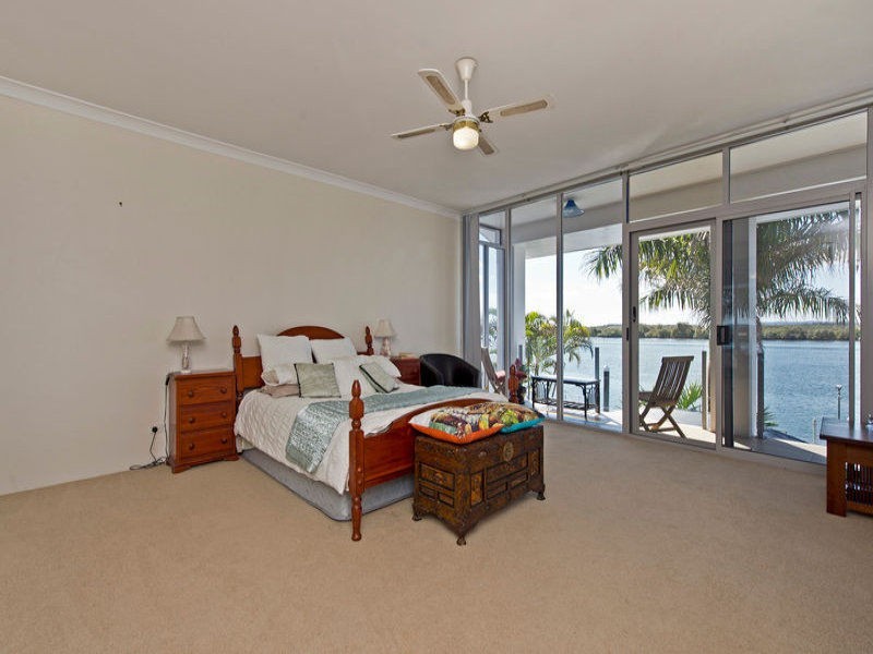 36 Esplanade, Jacobs Well QLD 4208