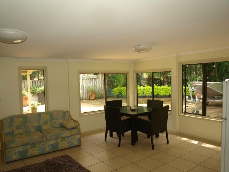 11 Banka Avenue, Jacobs Well QLD 4208