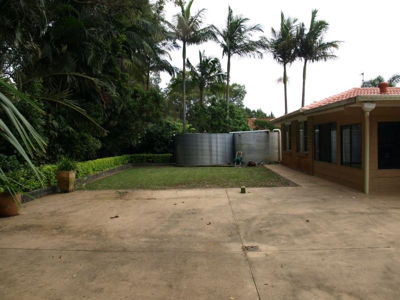 11 Banka Avenue, Jacobs Well QLD 4208