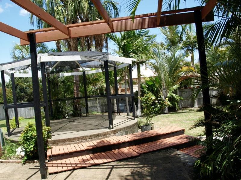 35 Warana Avenue, Steiglitz QLD 4207