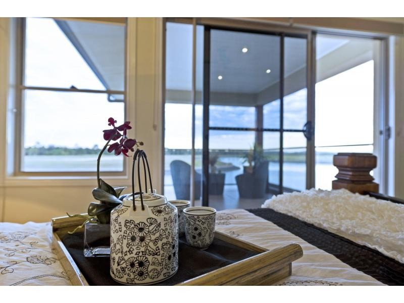 43 Marina Parade, Jacobs Well QLD 4208