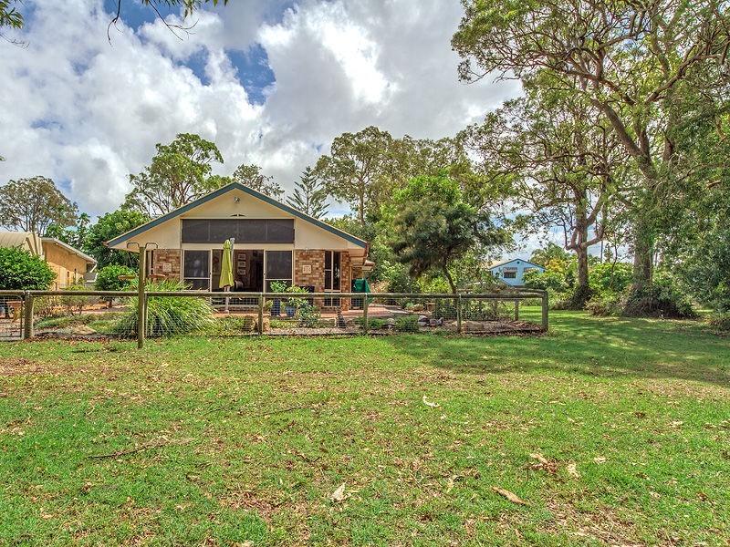 27 Cormorant Crescent, Jacobs Well QLD 4208