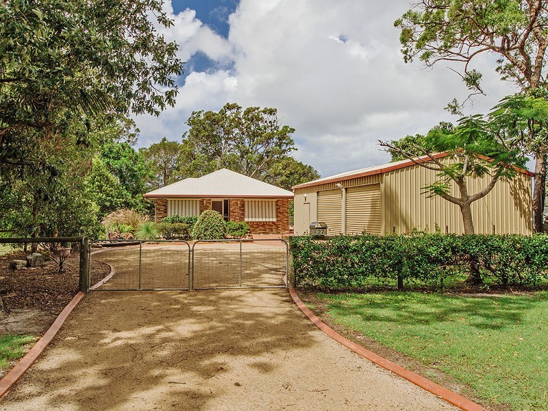 27 Cormorant Crescent, Jacobs Well QLD 4208