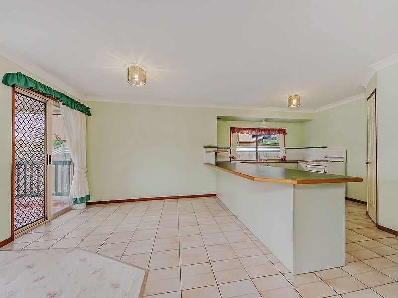 6 Seabrae Street, Steiglitz QLD 4207