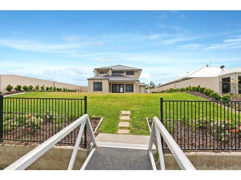 6 Sundown Place, Jacobs Well QLD 4208