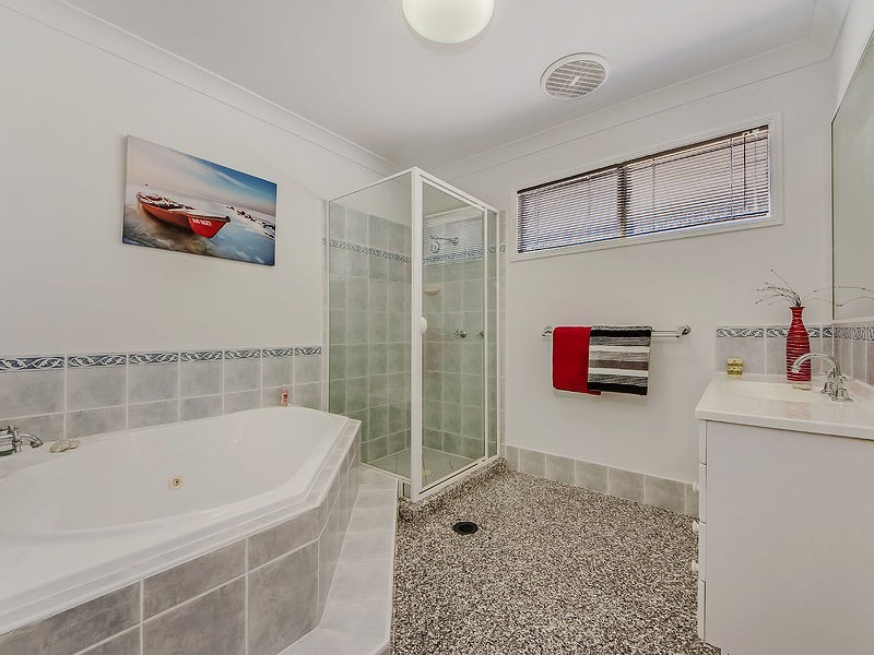 306 Cabbage Tree Point Road, Steiglitz QLD 4207