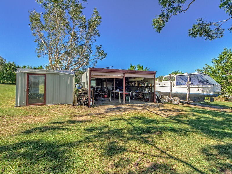 15 CaneFarm Road, Alberton QLD 4207