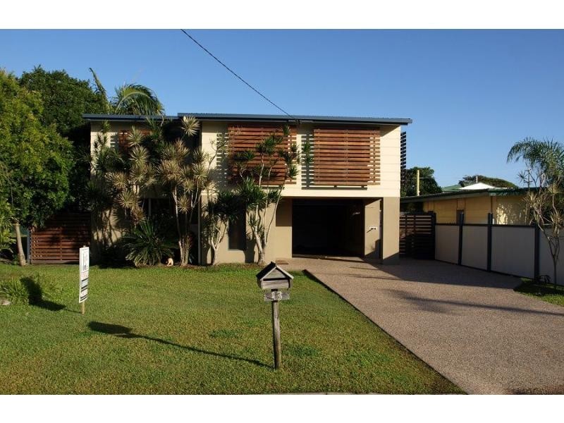 13 Warana Avenue, Steiglitz QLD 4207