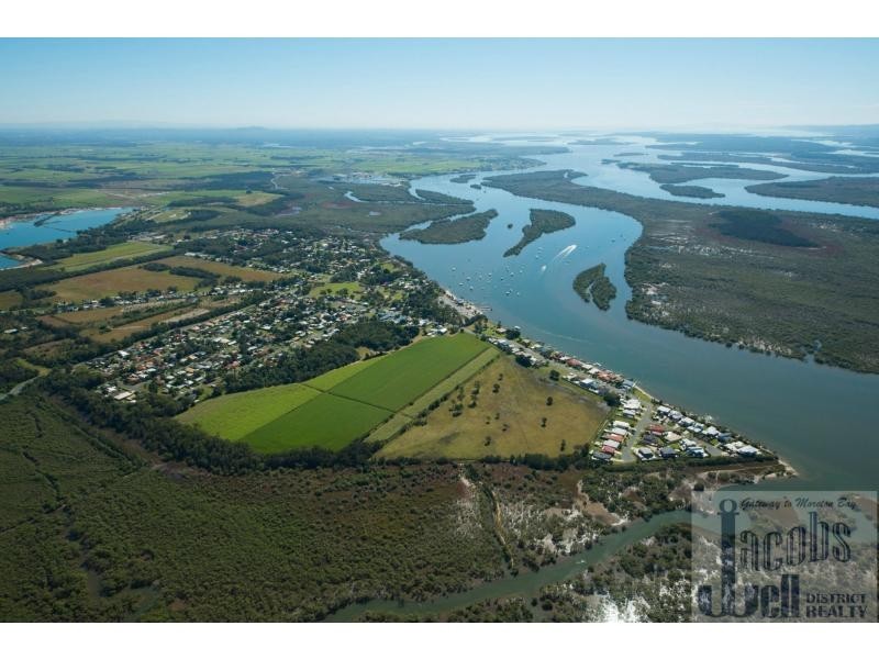 11 ESPLANADE, Jacobs Well QLD 4208