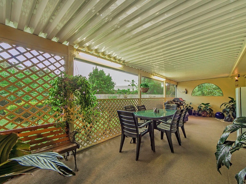 14 Samuel Court, Jacobs Well QLD 4208