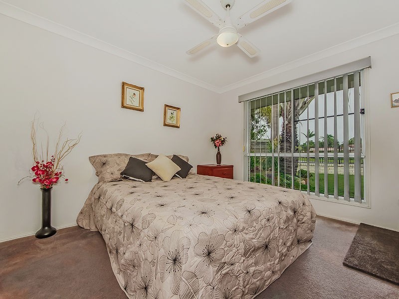 14 Samuel Court, Jacobs Well QLD 4208