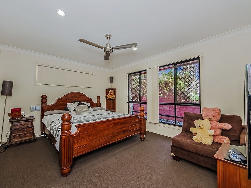 19 Charlton Crescent, Ormeau QLD 4208