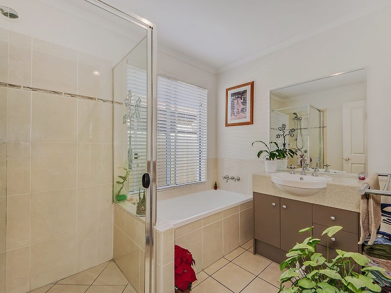 28 Osprey Drive, Jacobs Well QLD 4208