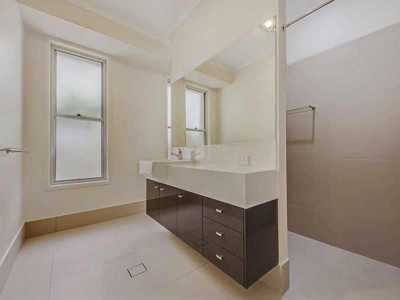 29 Windward Place, Jacobs Well QLD 4208