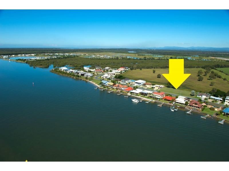 23-25 Esplanade, Jacobs Well QLD 4208