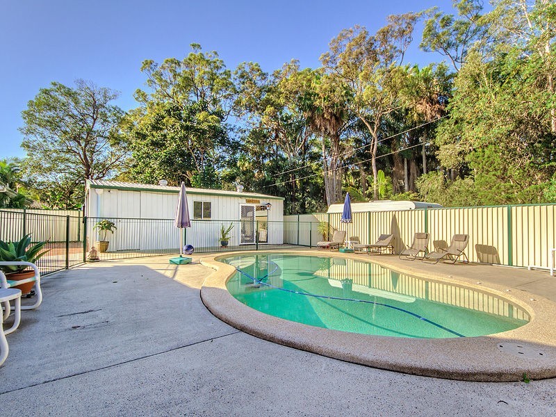 3 Banka Avenue, Jacobs Well QLD 4208
