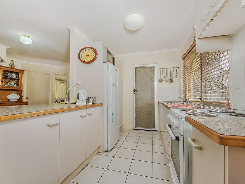 3 Banka Avenue, Jacobs Well QLD 4208