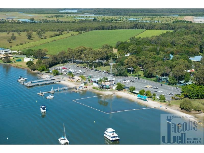 13 Esplanade, Jacobs Well QLD 4208