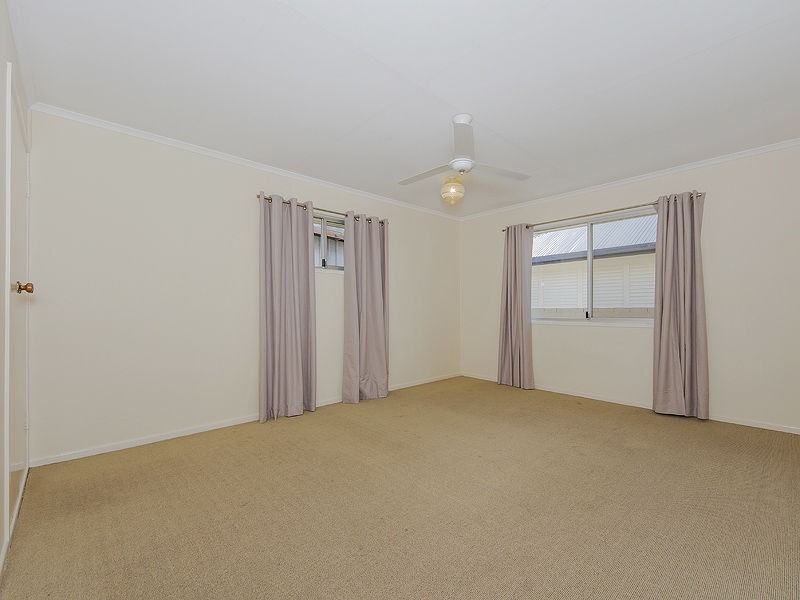 37 Hibiscus, Steiglitz QLD 4207