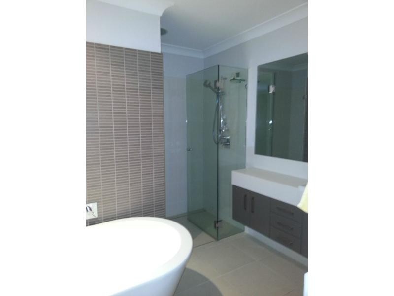 79 Marina Parade, Calypso Bay, Jacobs Well QLD 4208