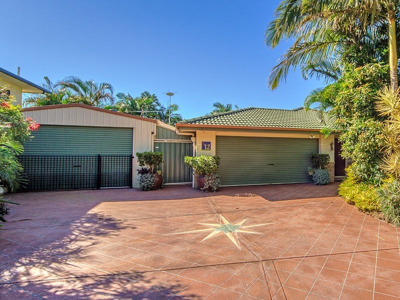 12 KAREN Street, Jacobs Well QLD 4208