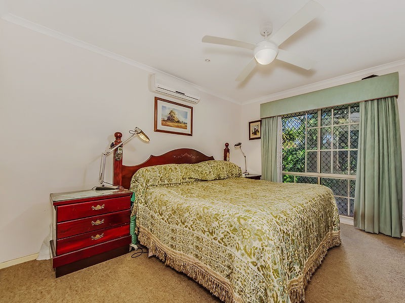 12 KAREN Street, Jacobs Well QLD 4208