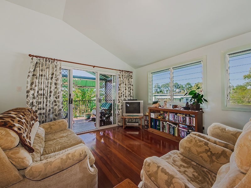 52 Cormorant Crescent, Jacobs Well QLD 4208