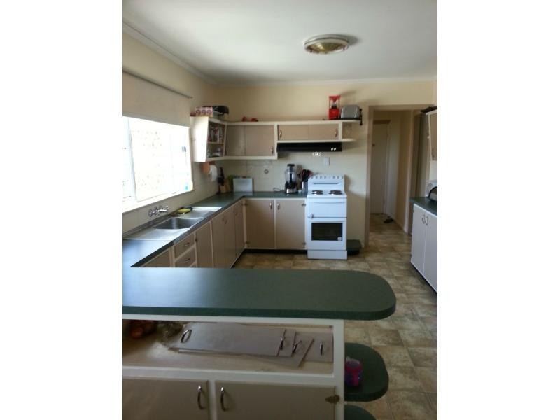 4 Koala Street, Steiglitz QLD 4207