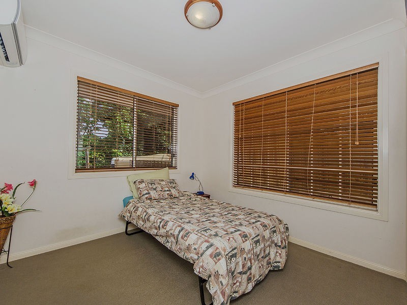 27 Cormorant Crescent, Jacobs Well QLD 4208