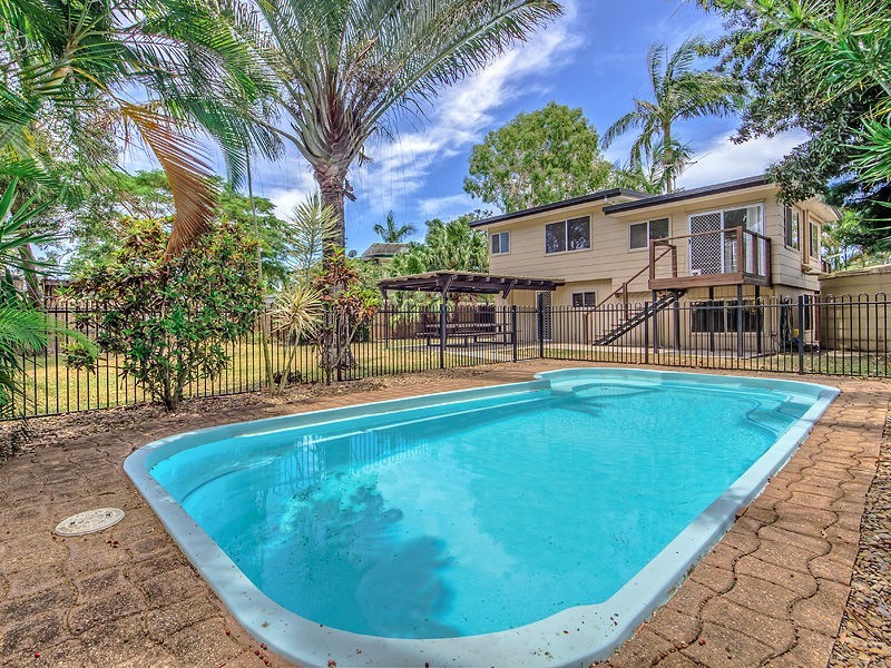 31 Karen Street, Jacobs Well QLD 4208