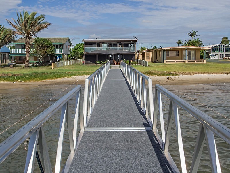 26 Warana Avenue, Jacobs Well QLD 4208