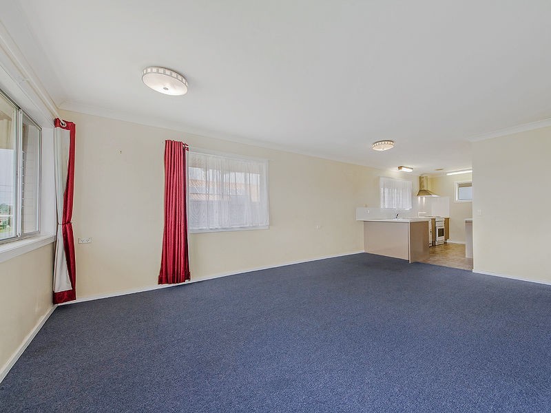 15 WARANA Avenue, Steiglitz QLD 4207