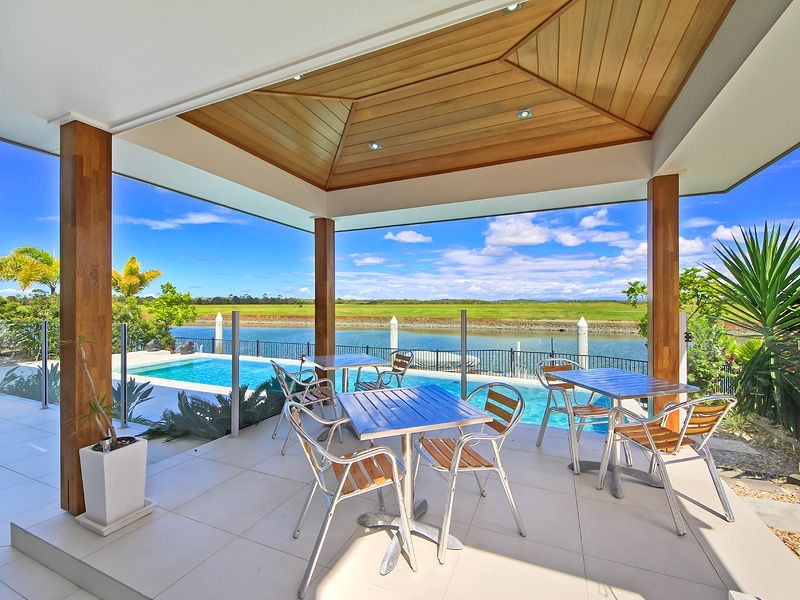 25 Windward Place, Jacobs Well QLD 4208