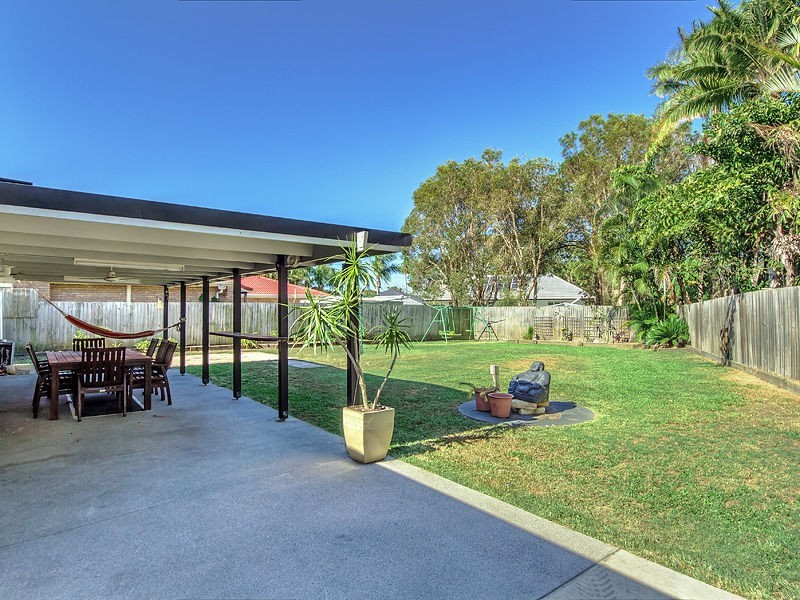 6 Petrel Place, Jacobs Well QLD 4208