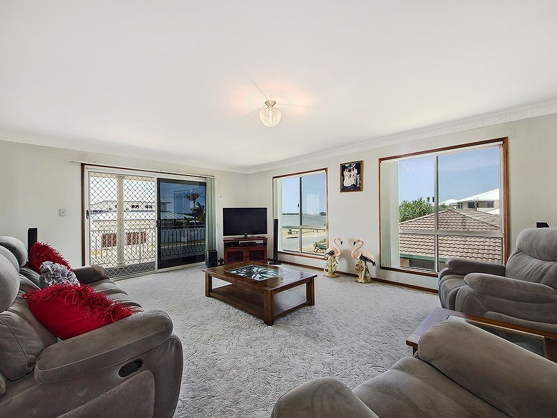 35 Esplanade, Jacobs Well QLD 4208