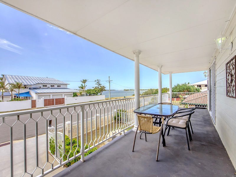 35 Esplanade, Jacobs Well QLD 4208