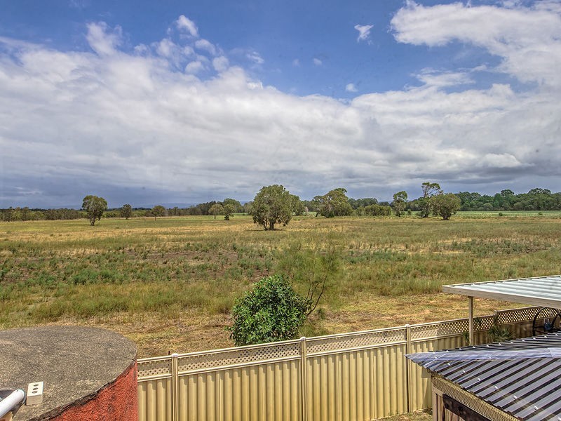 35 Esplanade, Jacobs Well QLD 4208