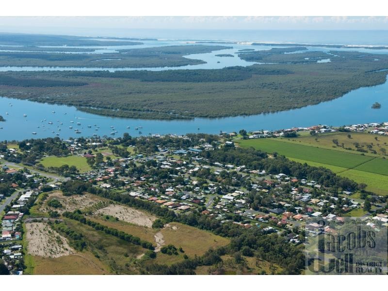 3 Marine Court, Jacobs Well QLD 4208