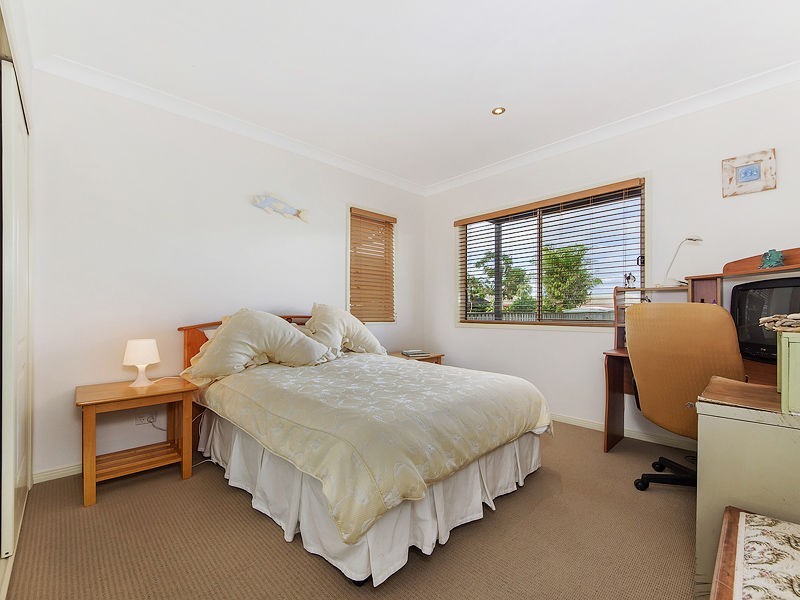 24 Hibiscus Street, Steiglitz QLD 4207