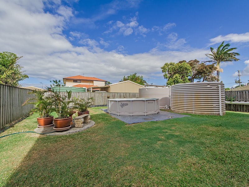 24 Hibiscus Street, Steiglitz QLD 4207
