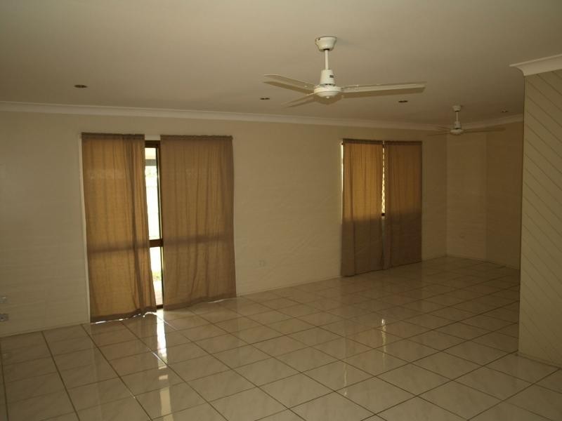 29 Kumgum Street, JACOBS WELL, Jacobs Well QLD 4208