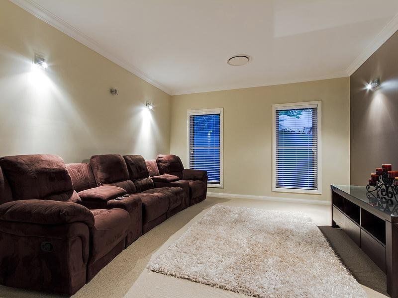 15 Marina Parade, Calypso Bay, Jacobs Well QLD 4208