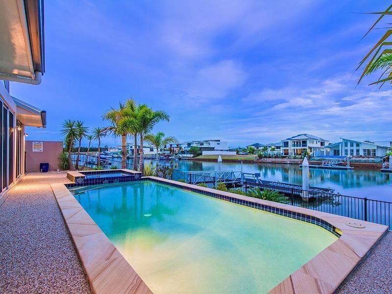 15 Marina Parade, Calypso Bay, Jacobs Well QLD 4208