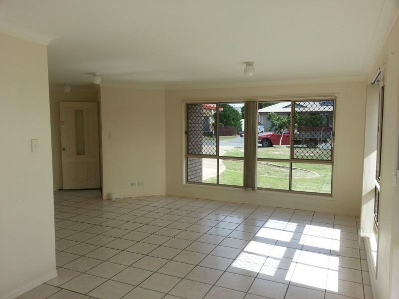 15 Alpha Avenue, Crestmead QLD 4132