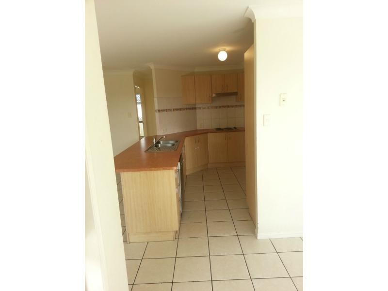 15 Alpha Avenue, Crestmead QLD 4132