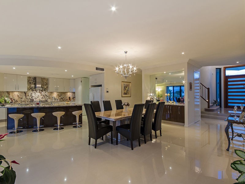 37 Marina Parade, Calypso Bay, Jacobs Well QLD 4208