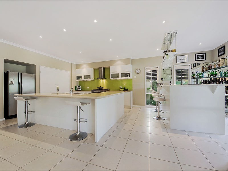 38 Marina Parade, Calypso Bay, Jacobs Well QLD 4208