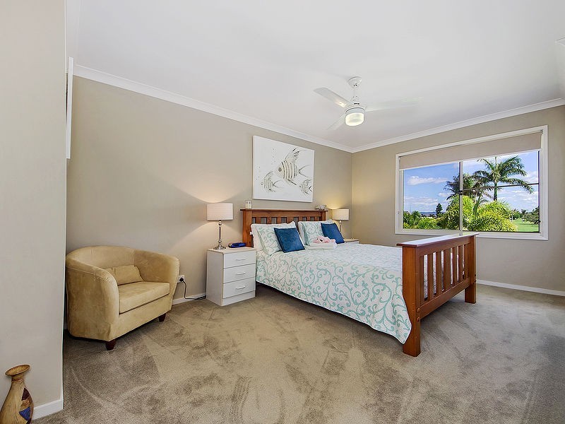 38 Marina Parade, Calypso Bay, Jacobs Well QLD 4208
